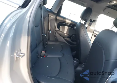 2023 Mini Hardtop Cooper from USA, damaged, VIN WMW33DK06P2T55713